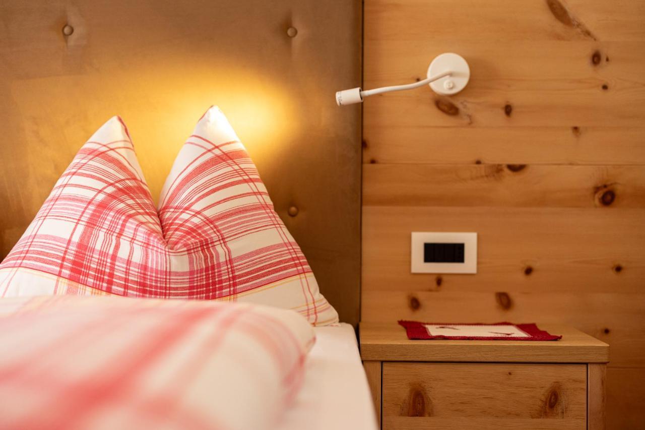 Garni Gran Pre Bed and Breakfast Corvara In Badia Eksteriør billede