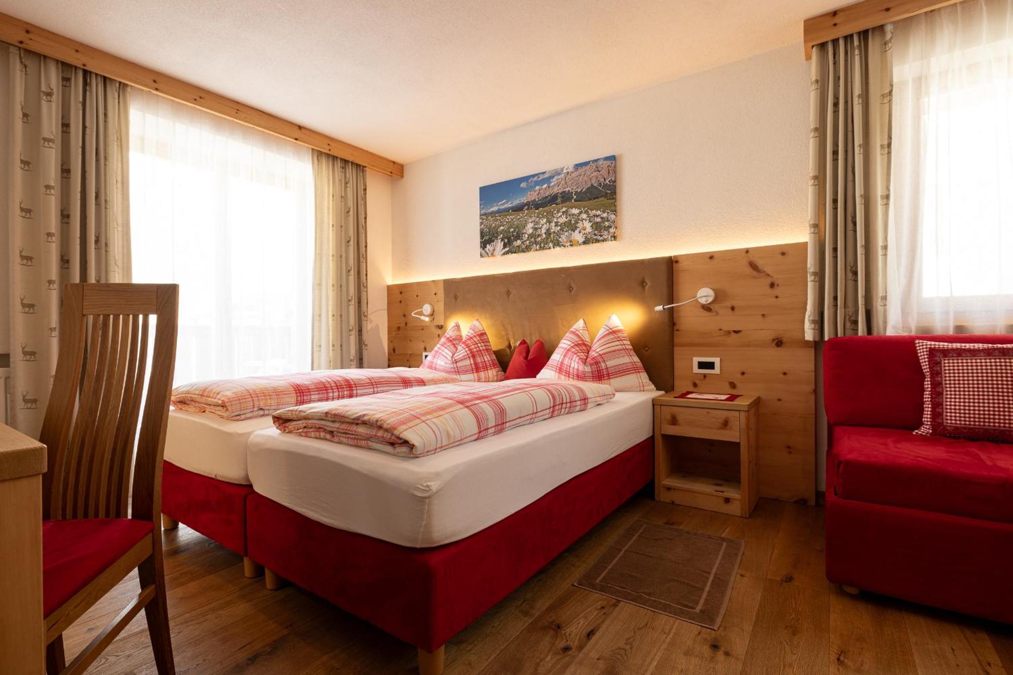 Garni Gran Pre Bed and Breakfast Corvara In Badia Eksteriør billede